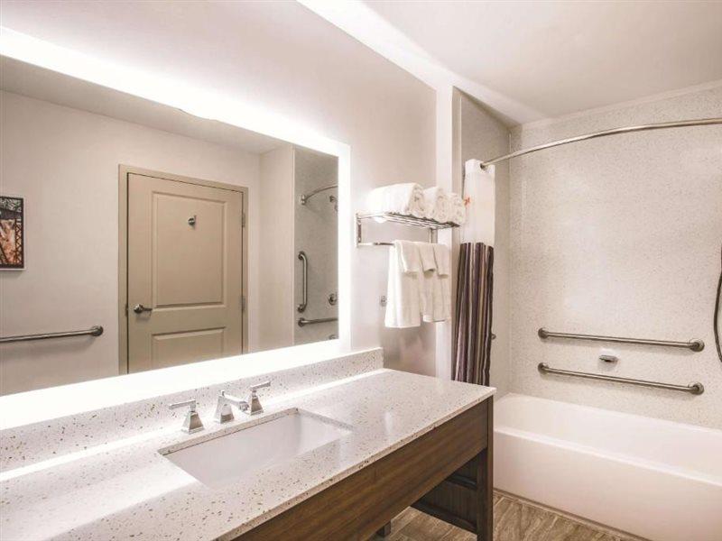 Hotel La Quinta By Wyndham Chambersburg Exteriér fotografie